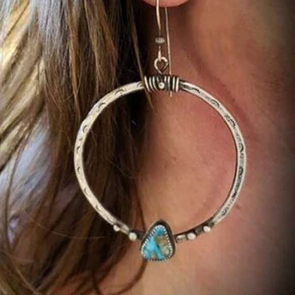 Free People Bona Fide Hoop Earrings - Picture 4 of 5